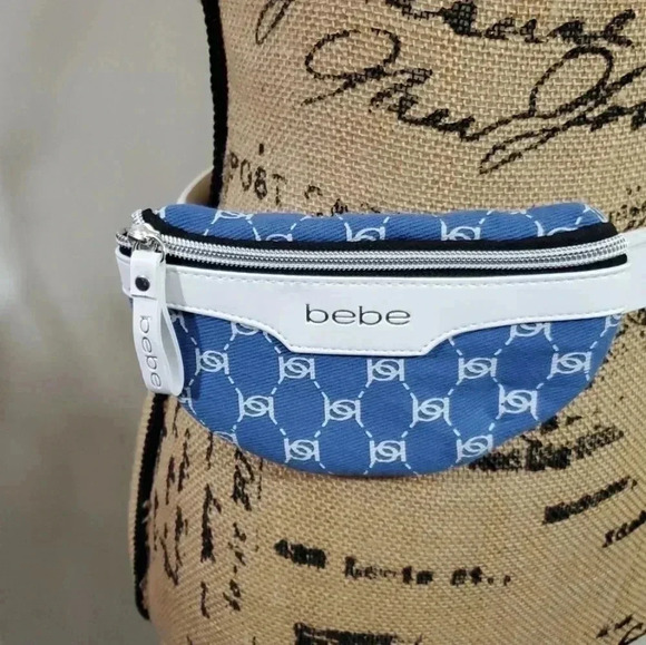 Nwt!:bebe Denim mini belt bag - Picture 7 of 9